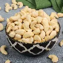 Premium Cashew Nuts - शुद्धता और स्वाद का वादा! 500gm